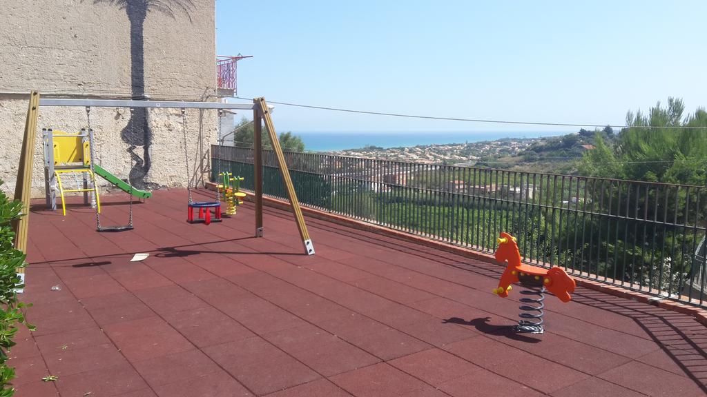 Casa Eleonora Apartman Campofelice di Roccella Kültér fotó