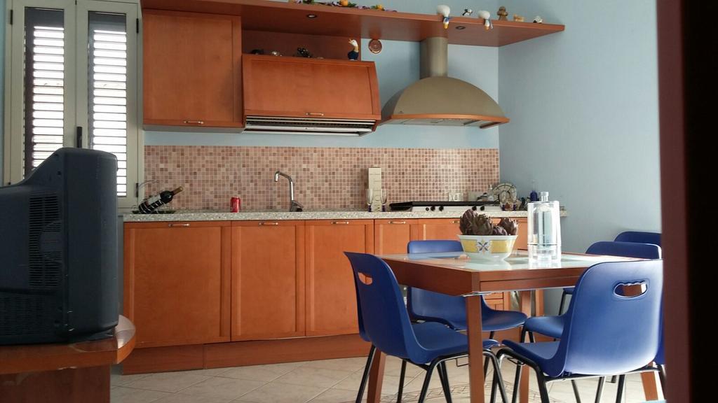 Casa Eleonora Apartman Campofelice di Roccella Kültér fotó