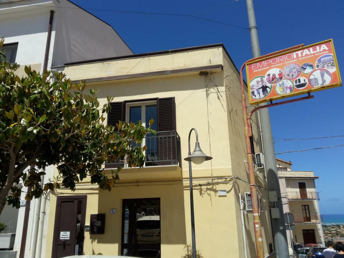 Casa Eleonora Apartman Campofelice di Roccella Kültér fotó