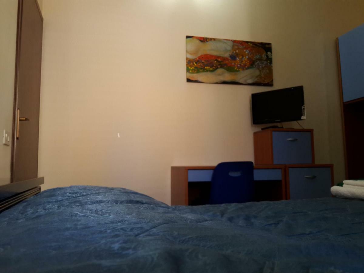 Casa Eleonora Apartman Campofelice di Roccella Kültér fotó