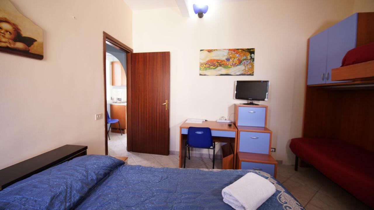 Casa Eleonora Apartman Campofelice di Roccella Kültér fotó