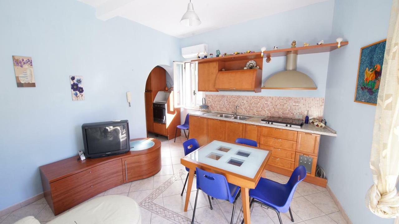Casa Eleonora Apartman Campofelice di Roccella Kültér fotó